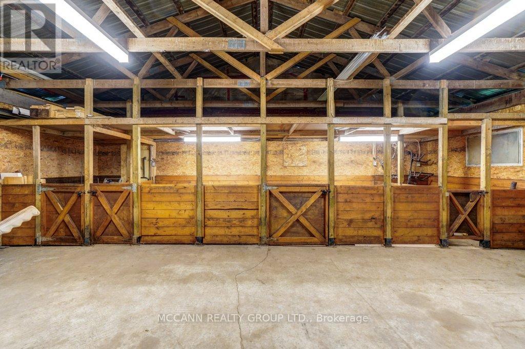 10445 Side Road 17 Road Property Photo 9
