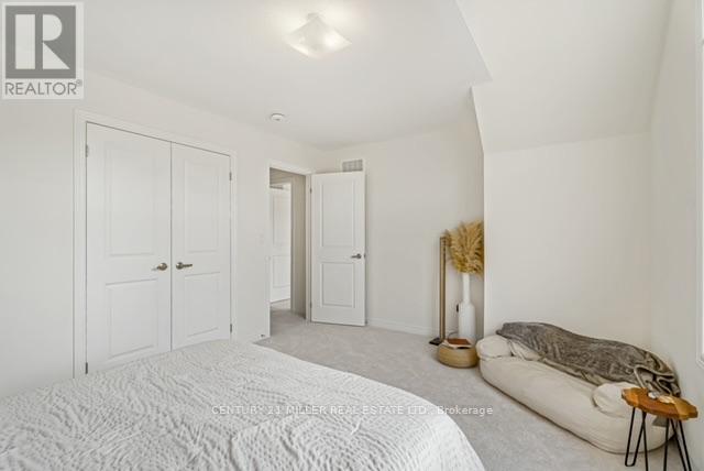 1473 Davis Loop Property Photo 12
