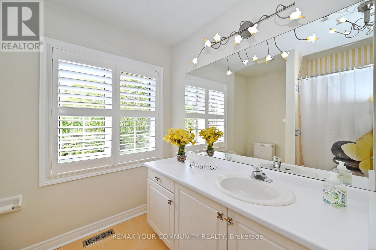 2 Winterberry Drive Property Photo 35