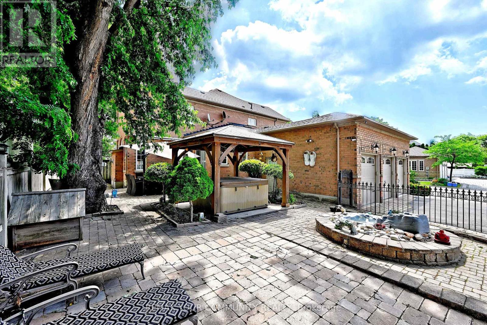 2 Winterberry Drive Property Photo 42