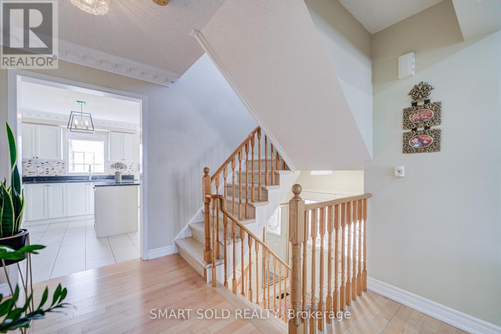 6 Sugarforest Drive Property Photo 6