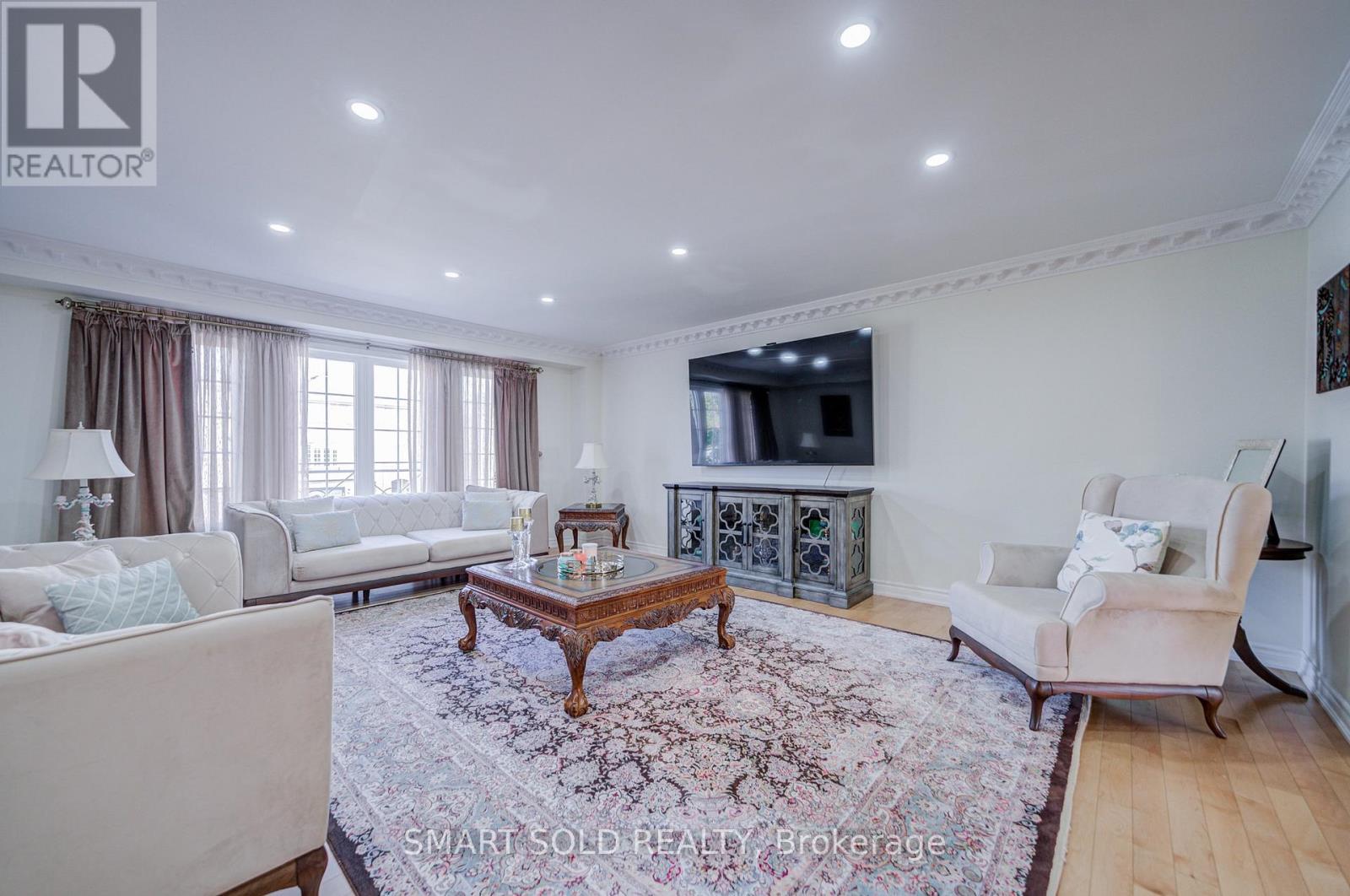 6 Sugarforest Drive Property Photo 8