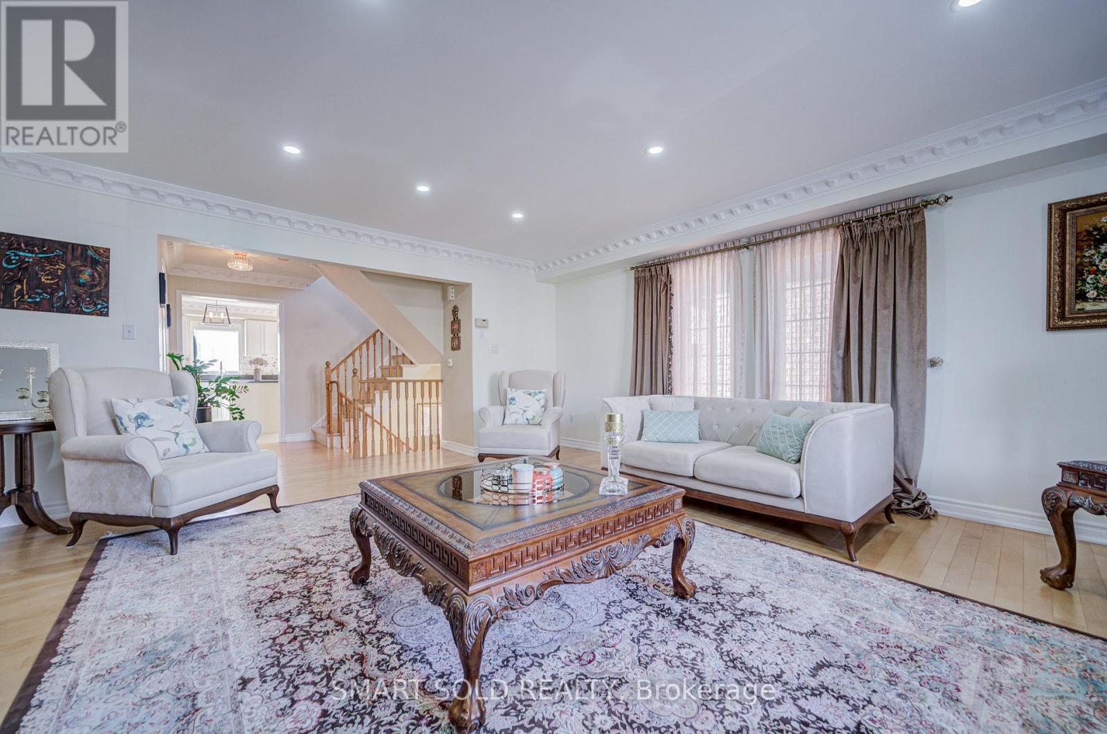 6 Sugarforest Drive Property Photo 9