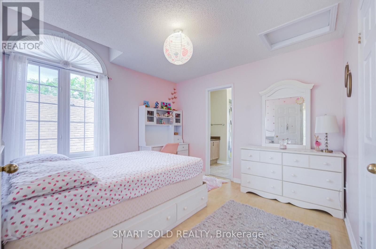 6 Sugarforest Drive Property Photo 23
