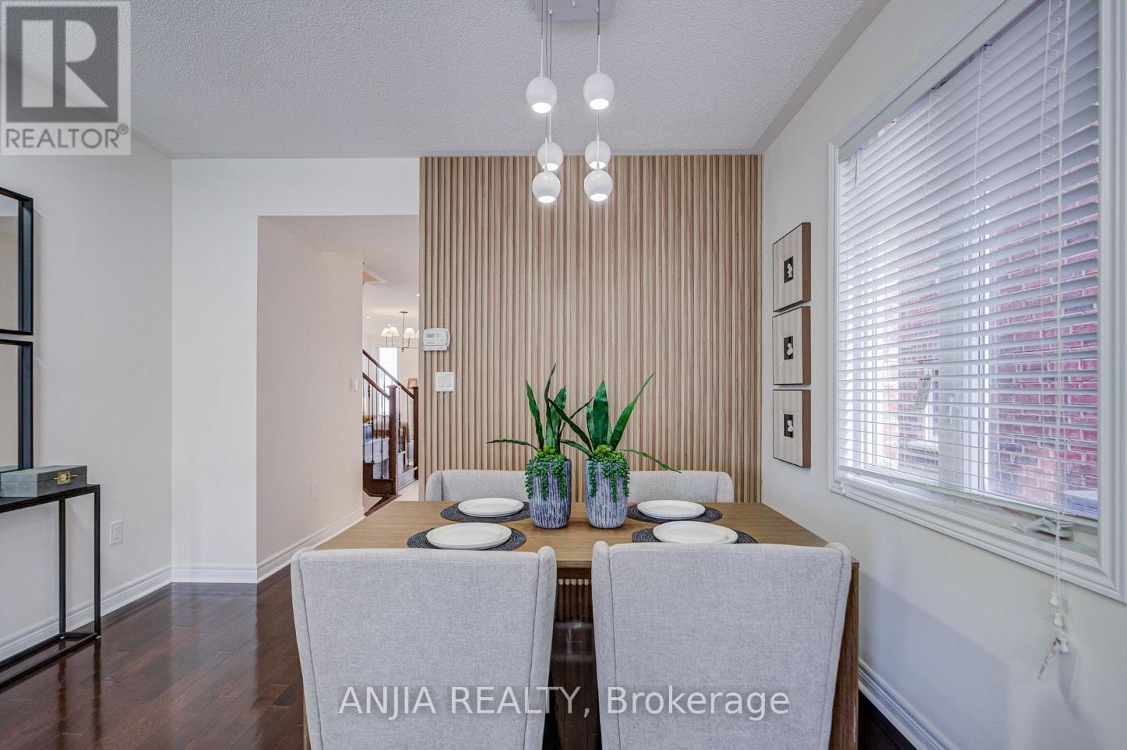 205 Harbord Street Property Photo 8