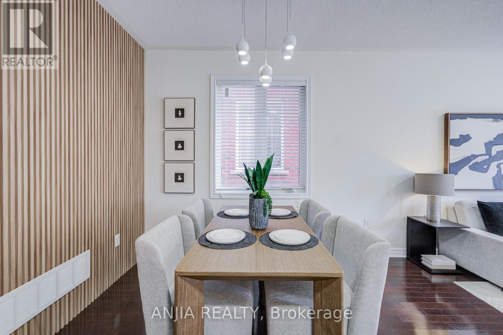 205 Harbord Street Property Photo 10