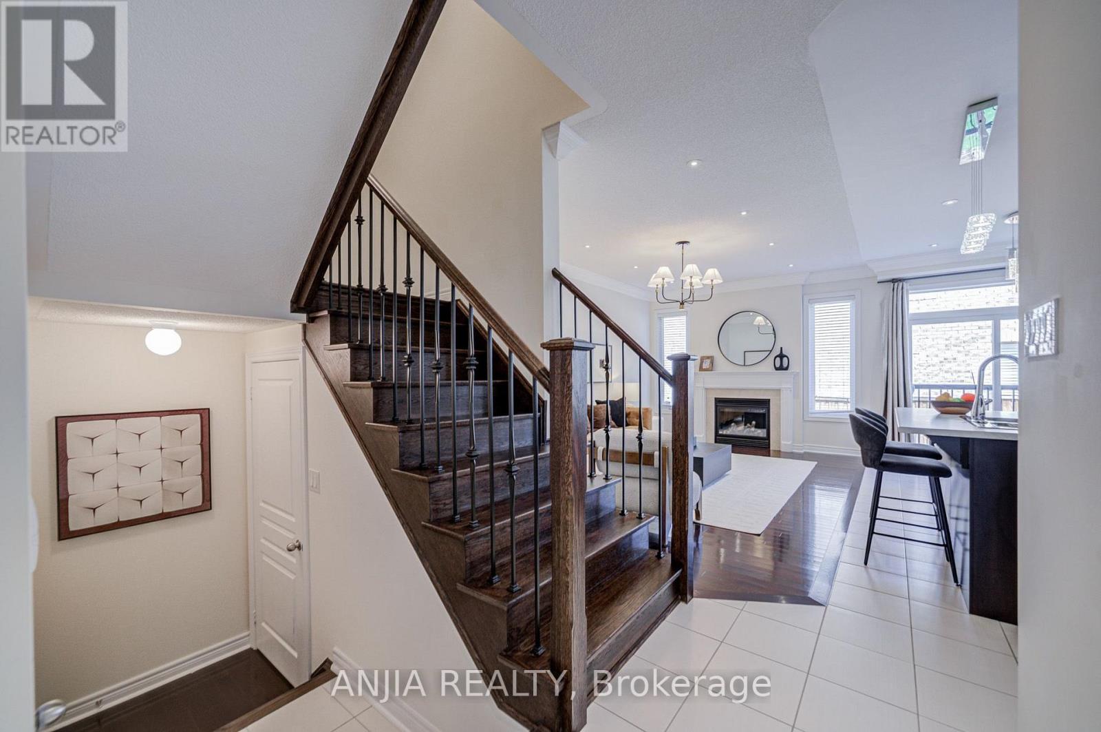205 Harbord Street Property Photo 12