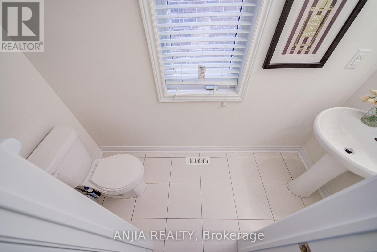 205 Harbord Street Property Photo 14