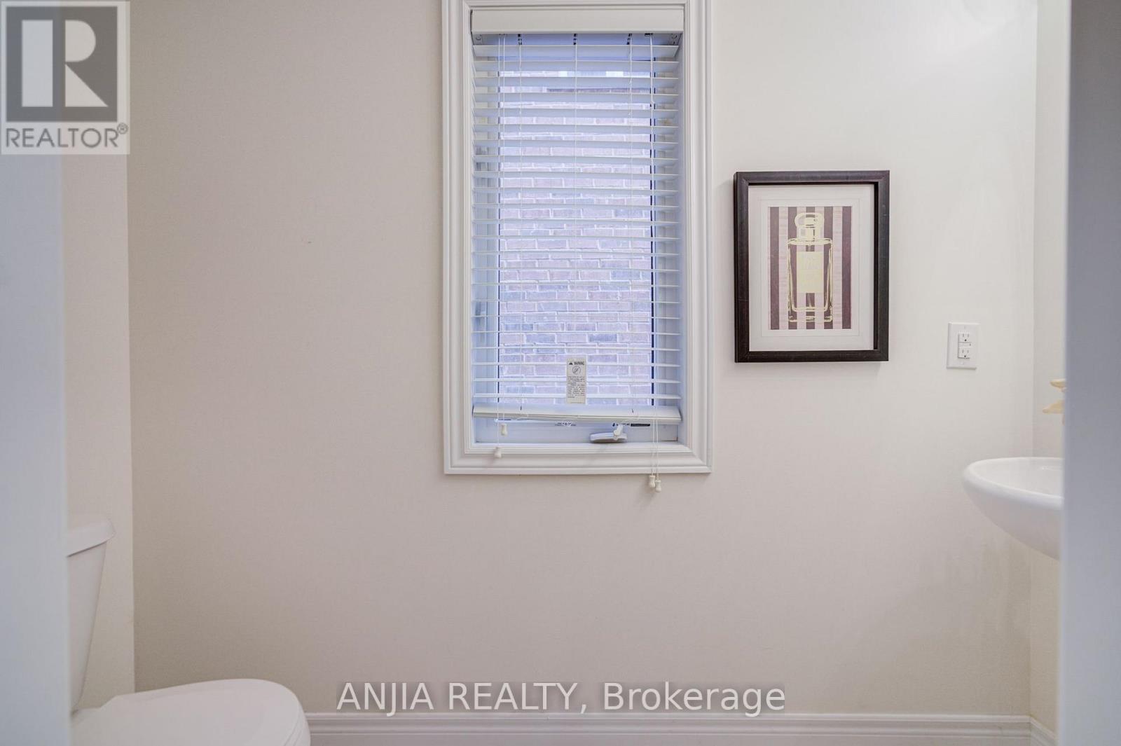 205 Harbord Street Property Photo 15