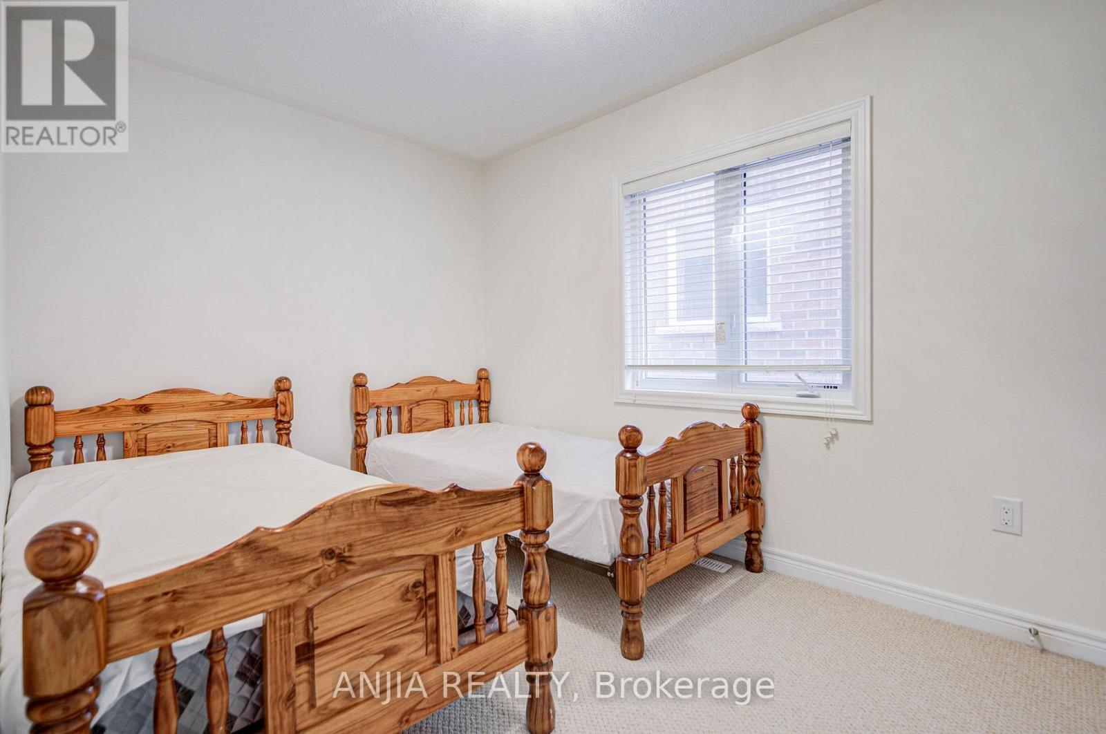 205 Harbord Street Property Photo 37