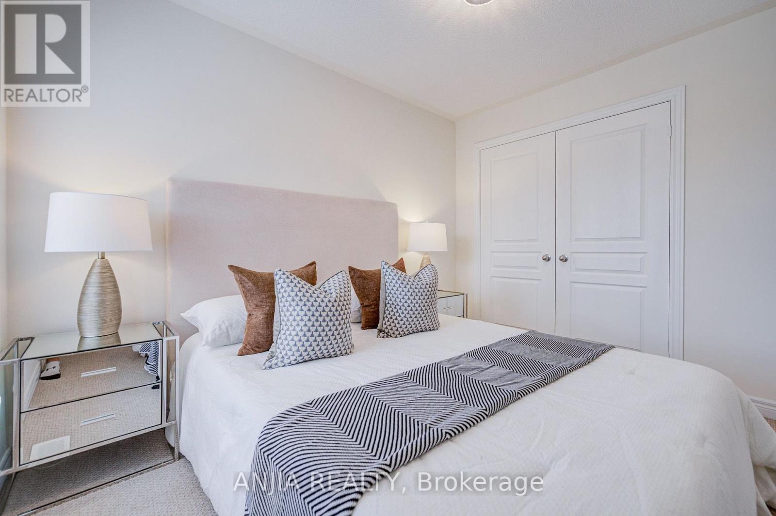 205 Harbord Street Property Photo 42