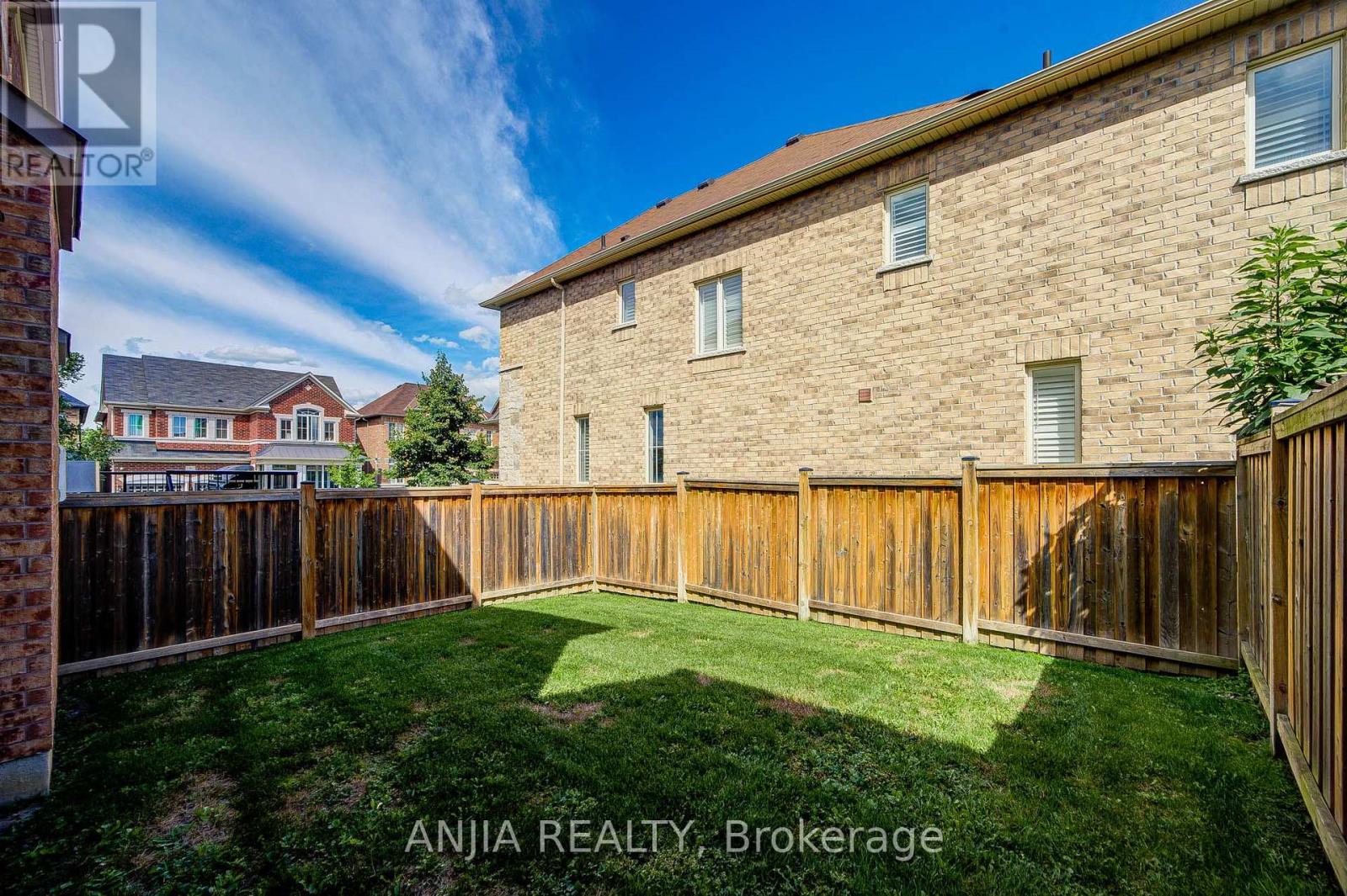 205 Harbord Street Property Photo 47