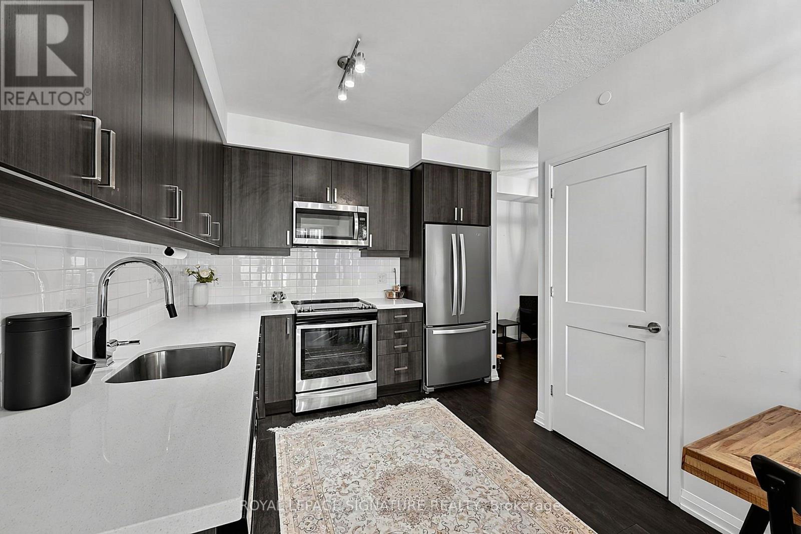 2908 - 7895 Jane Street Property Photo 8