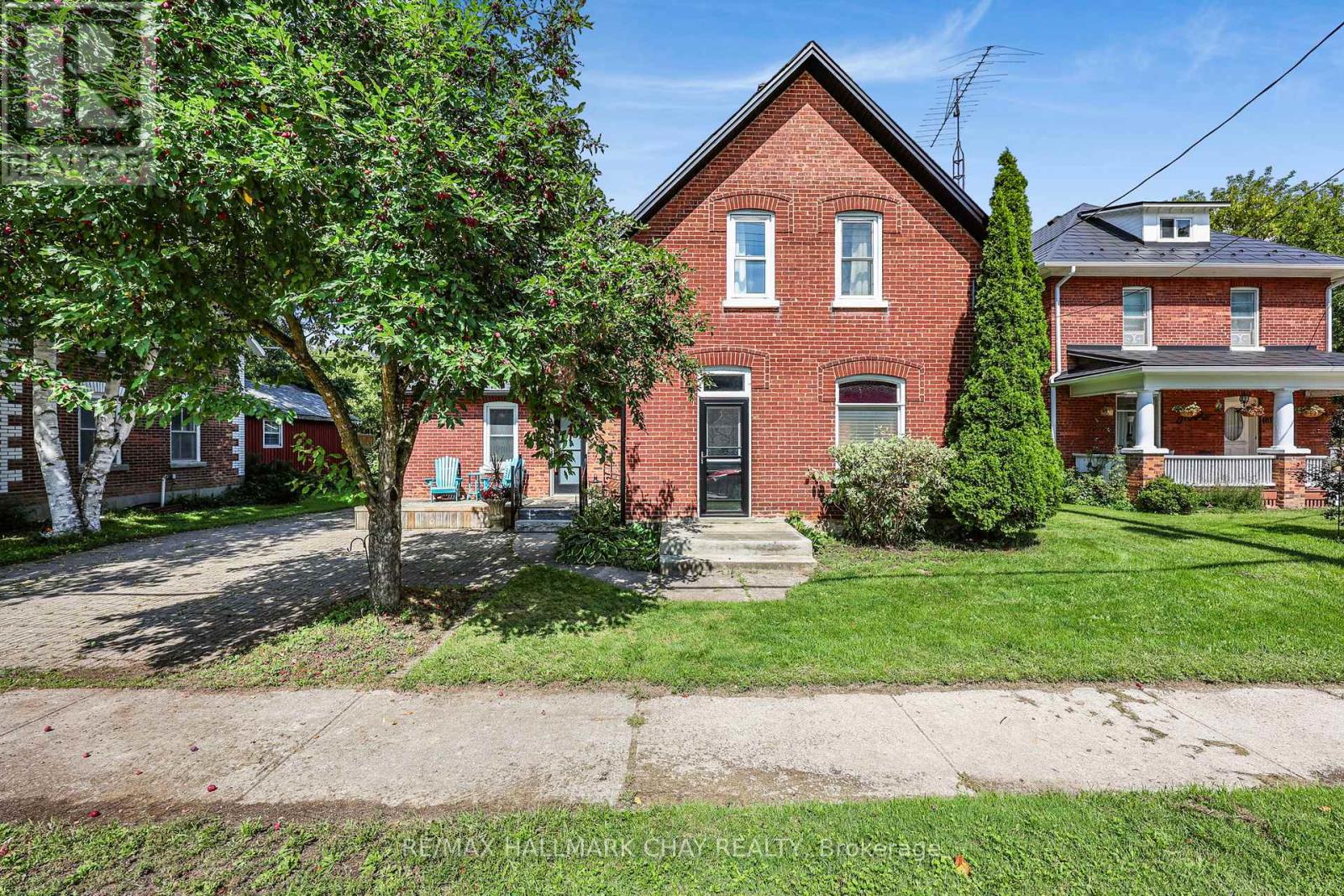 8128 Main Street Property Photo 1