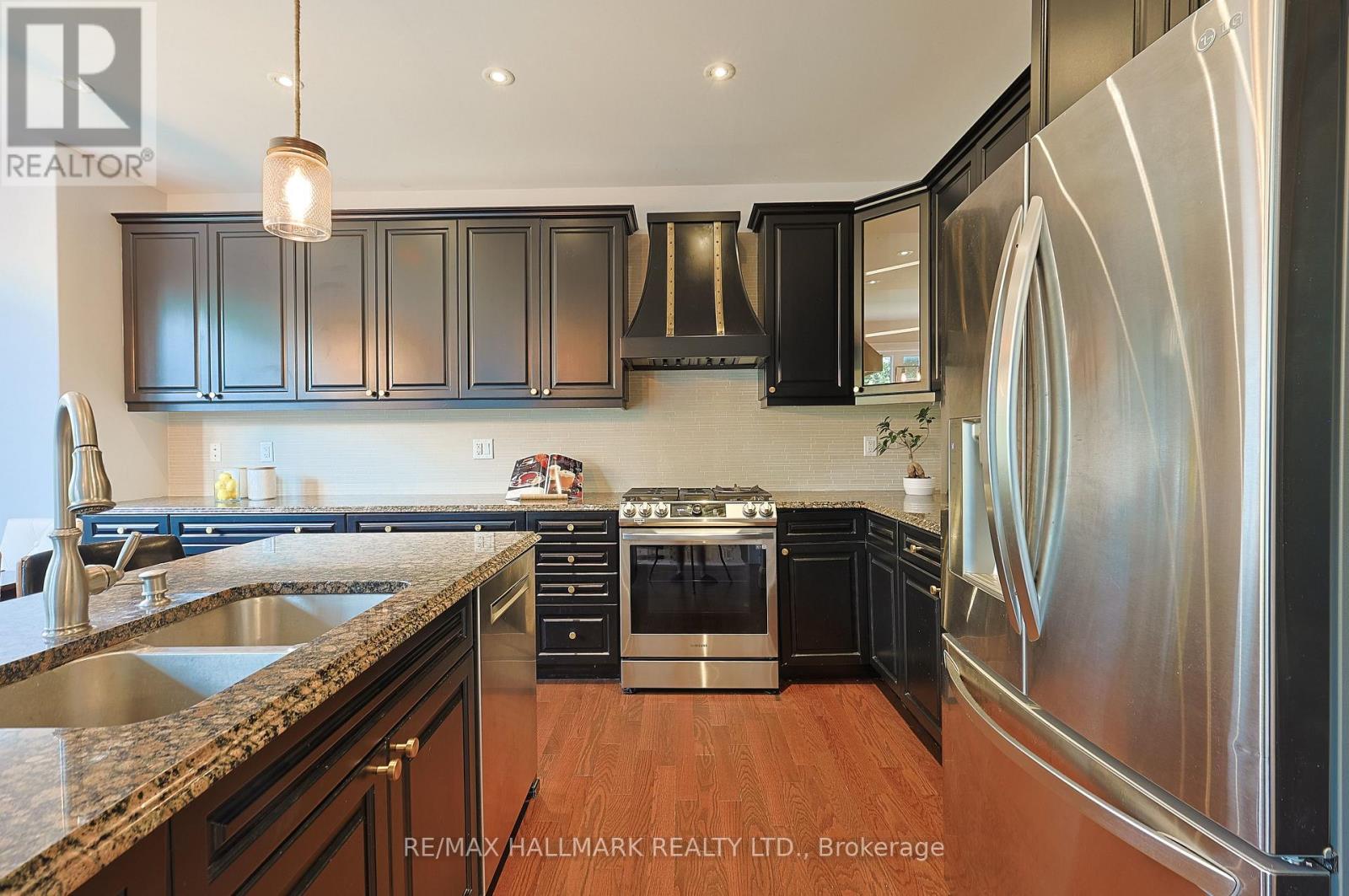 315 Thomas Phillips Drive Property Photo 14