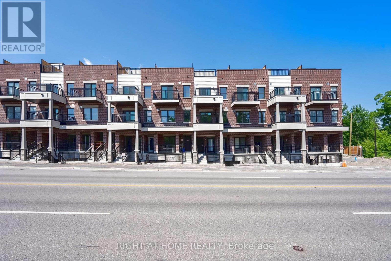 102 - 15100 YONGE STREET