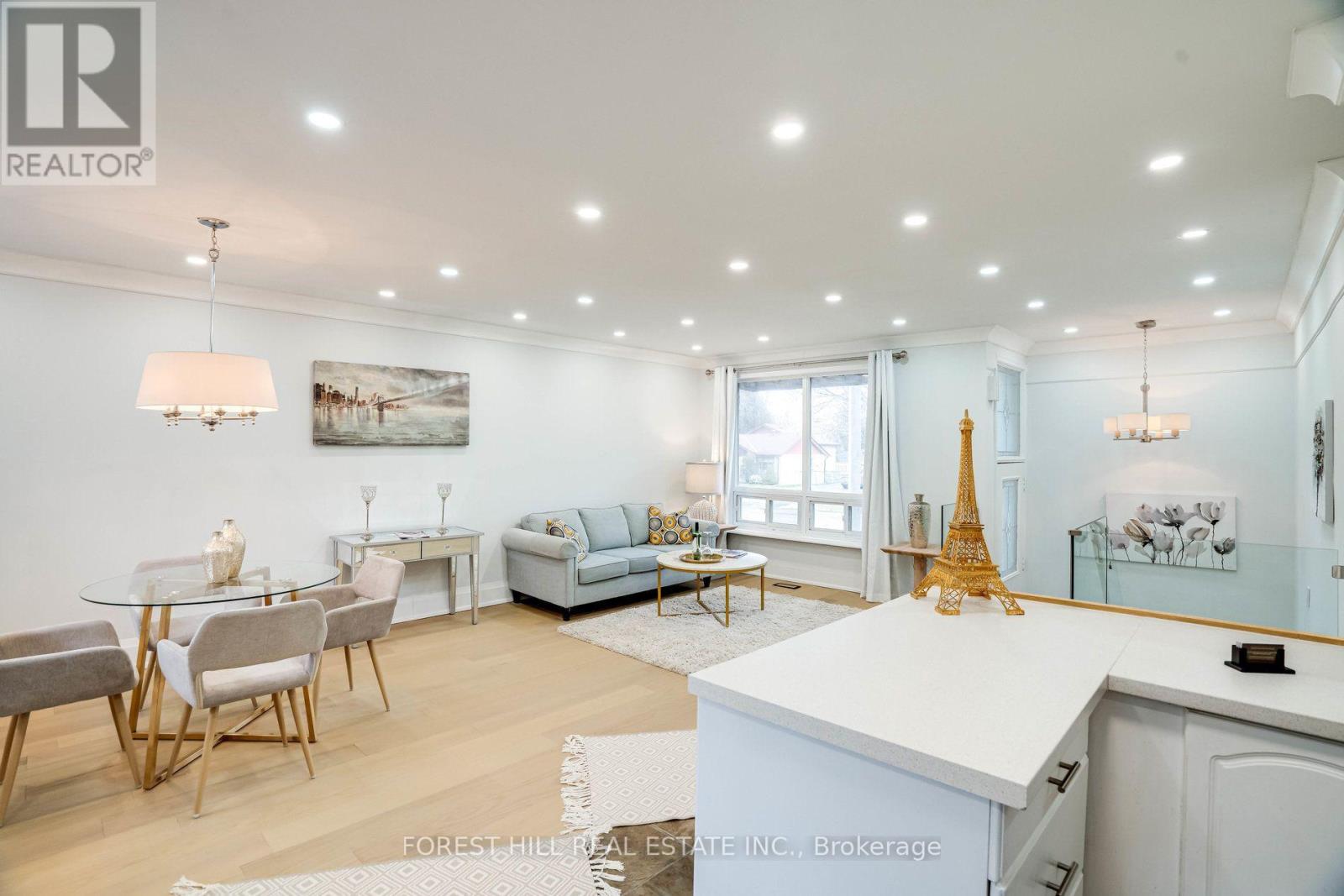 1 Willis Drive Property Photo 13