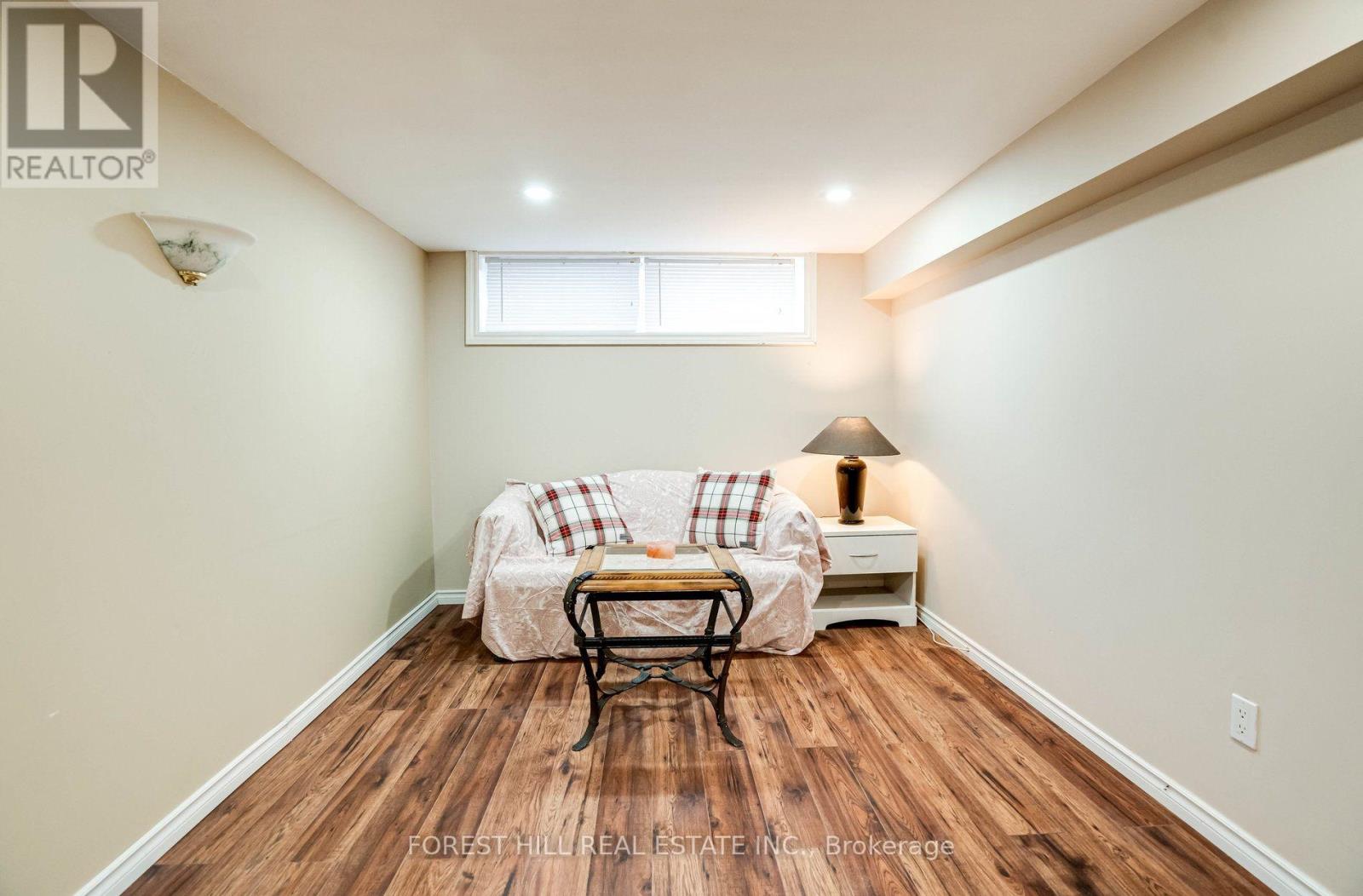 1 Willis Drive Property Photo 22
