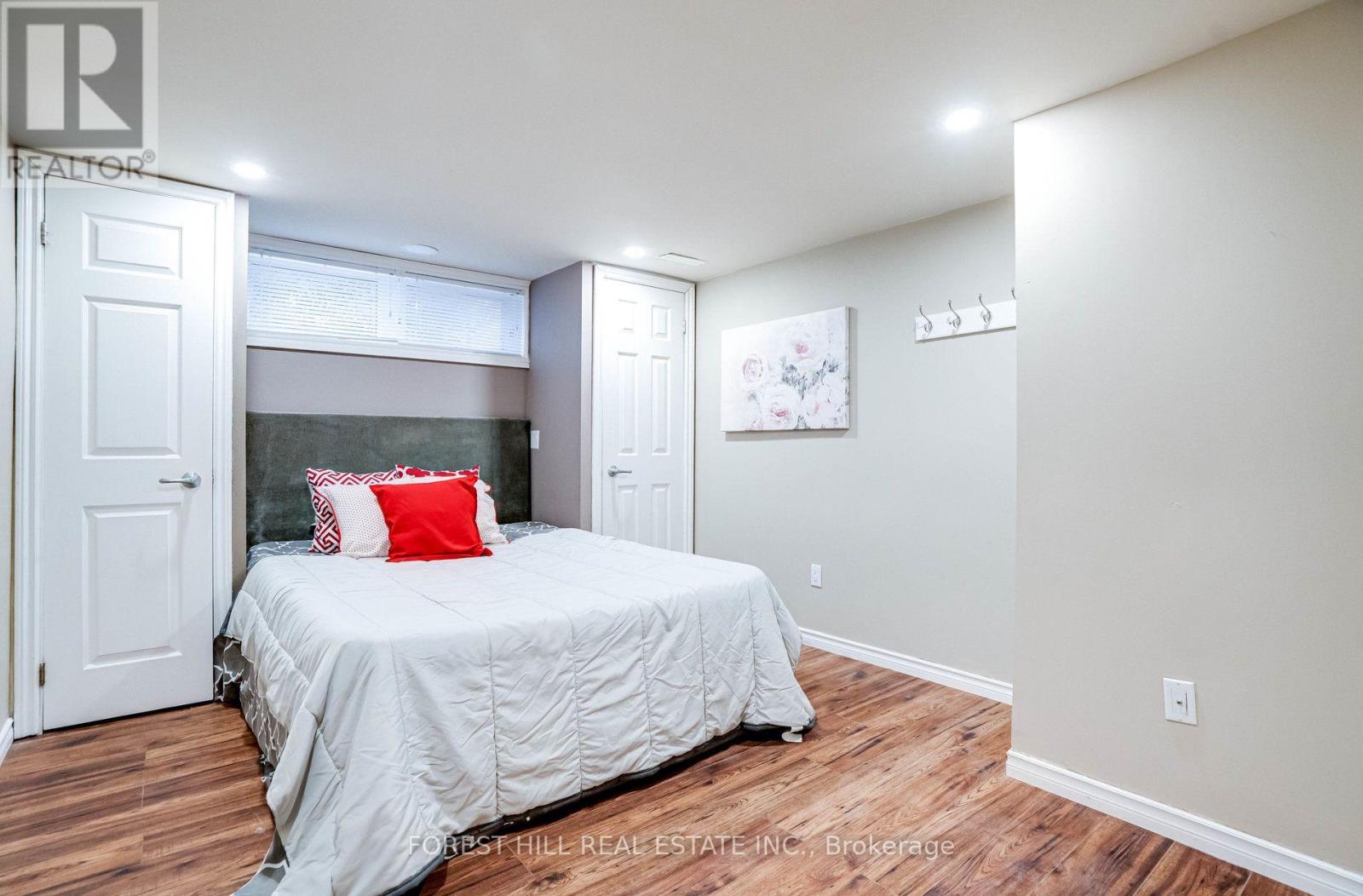 1 Willis Drive Property Photo 25
