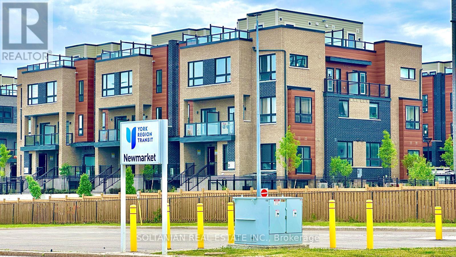 8 - 20 LYTHAM GREEN CIRCLE Property Photo 1