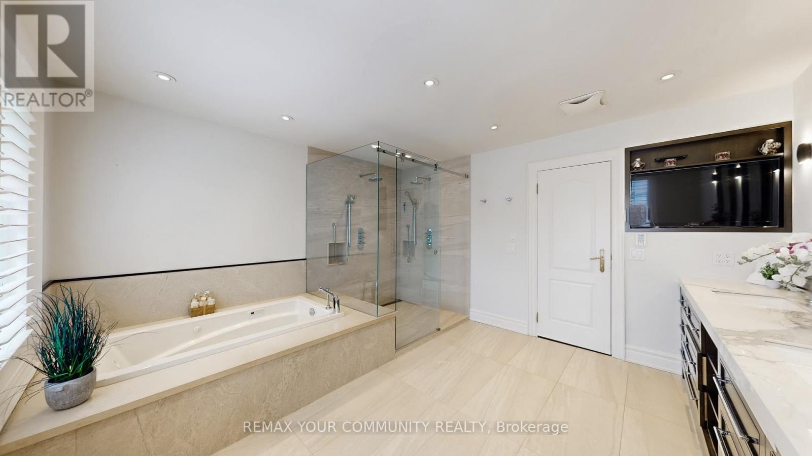 22 Valloncliffe Road Property Photo 22