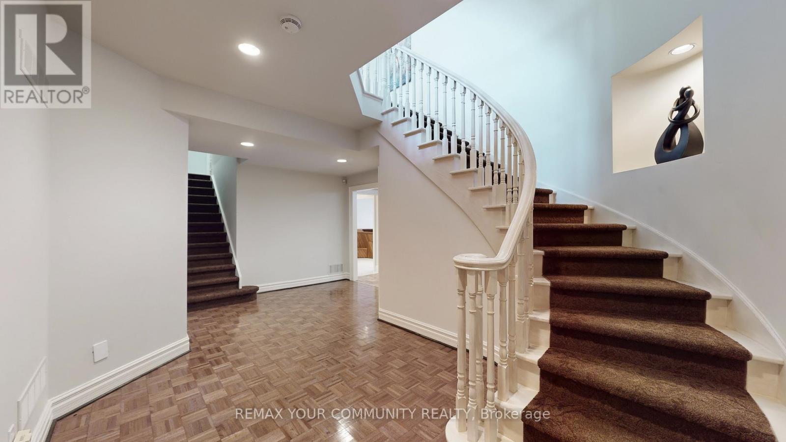 22 Valloncliffe Road Property Photo 32