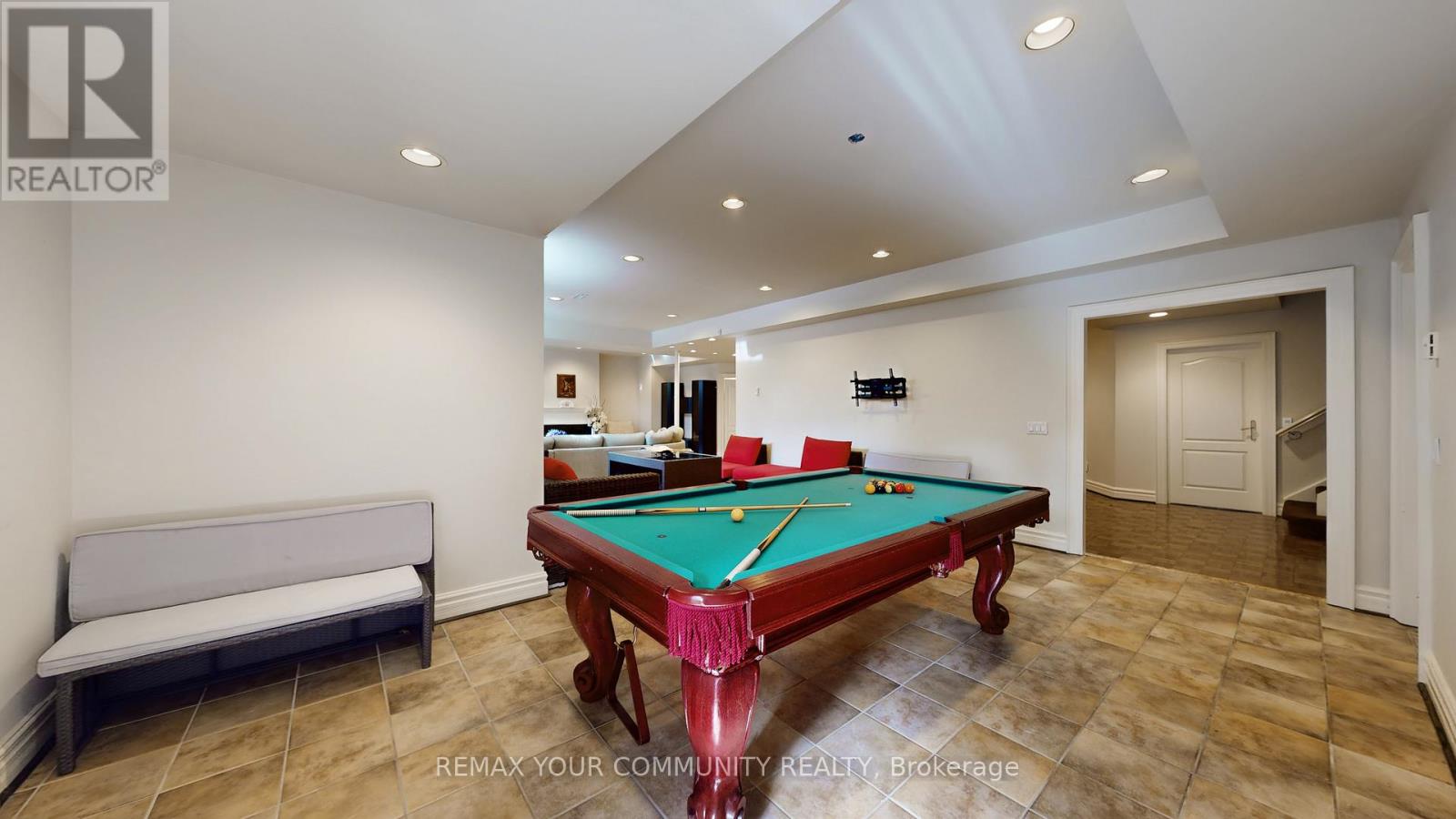 22 Valloncliffe Road Property Photo 34
