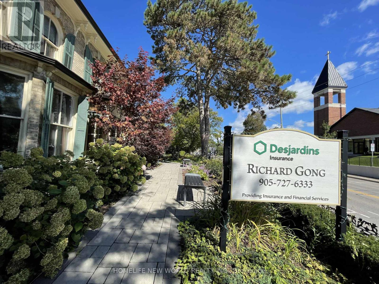 15342 Yonge Street Property Photo 4