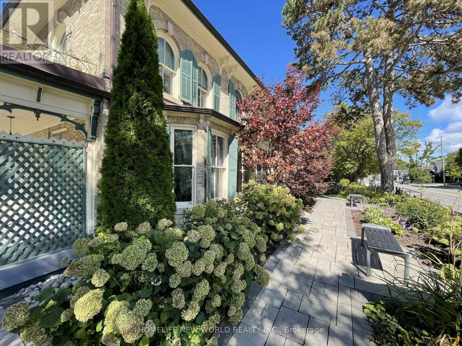 15342 Yonge Street Property Photo 14