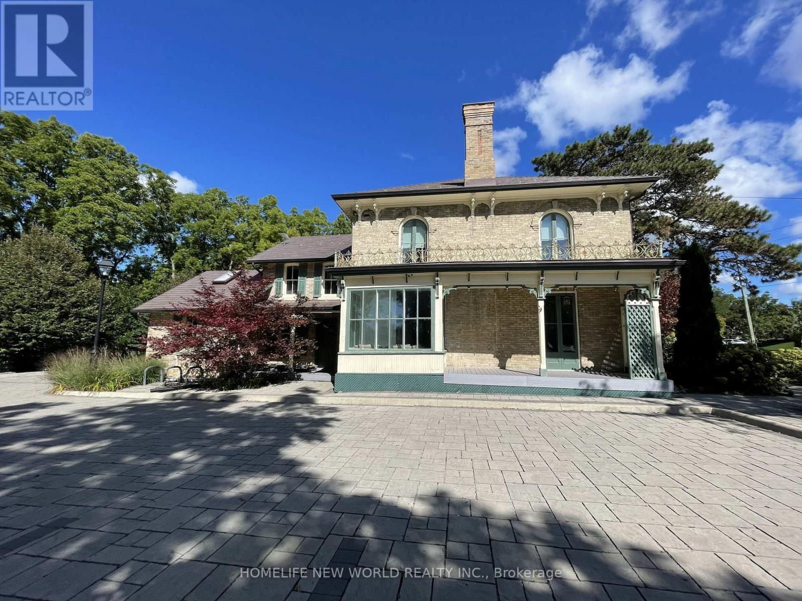15342 Yonge Street Property Photo 25