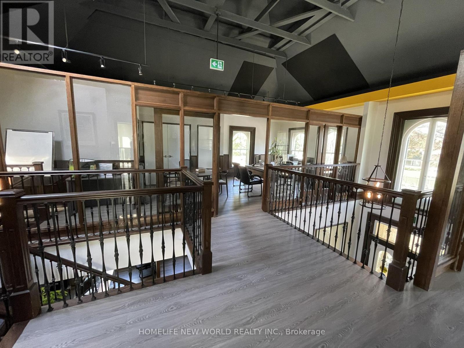 15342 Yonge Street Property Photo 46