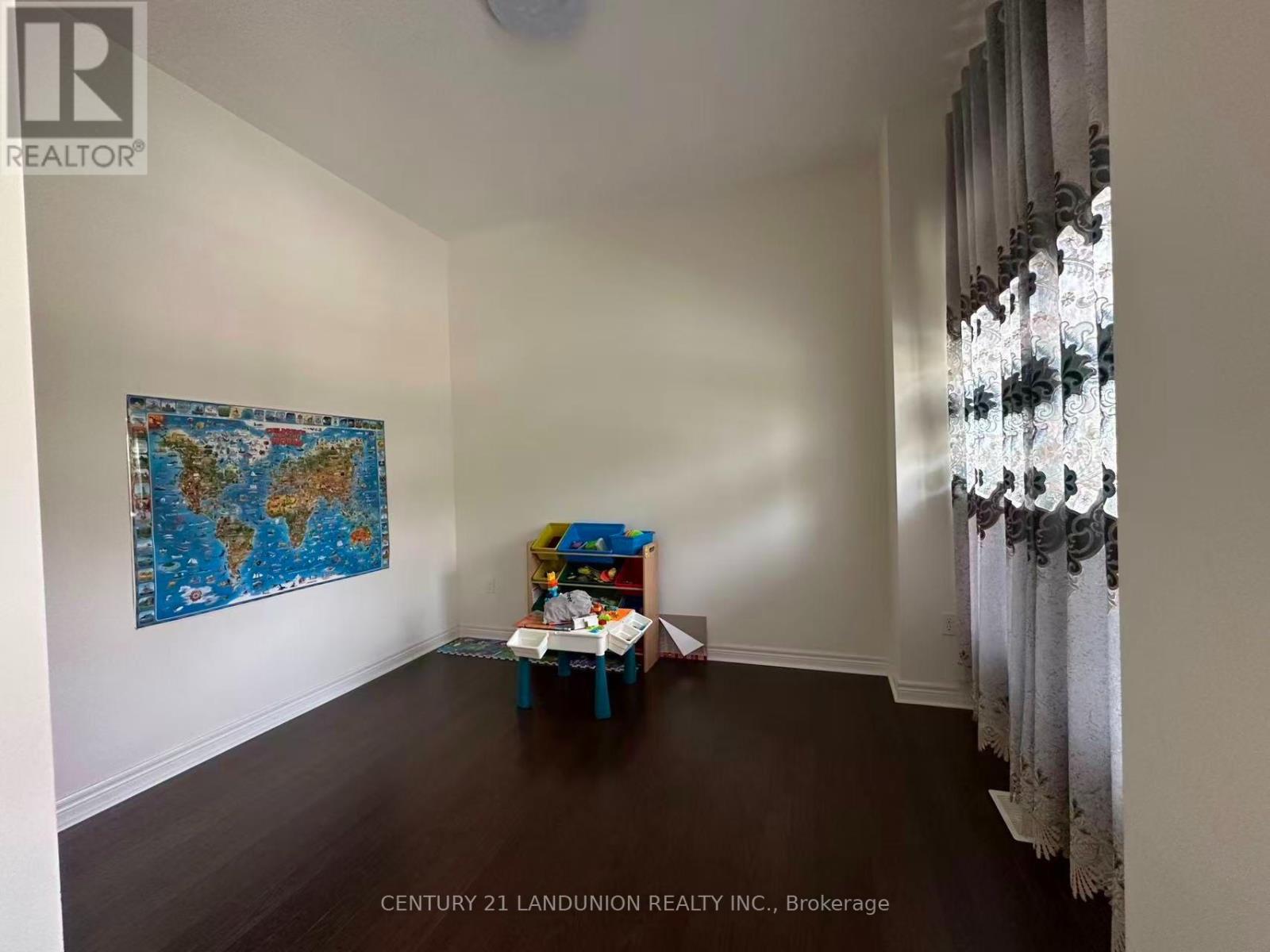 5 Portia Street Property Photo 3