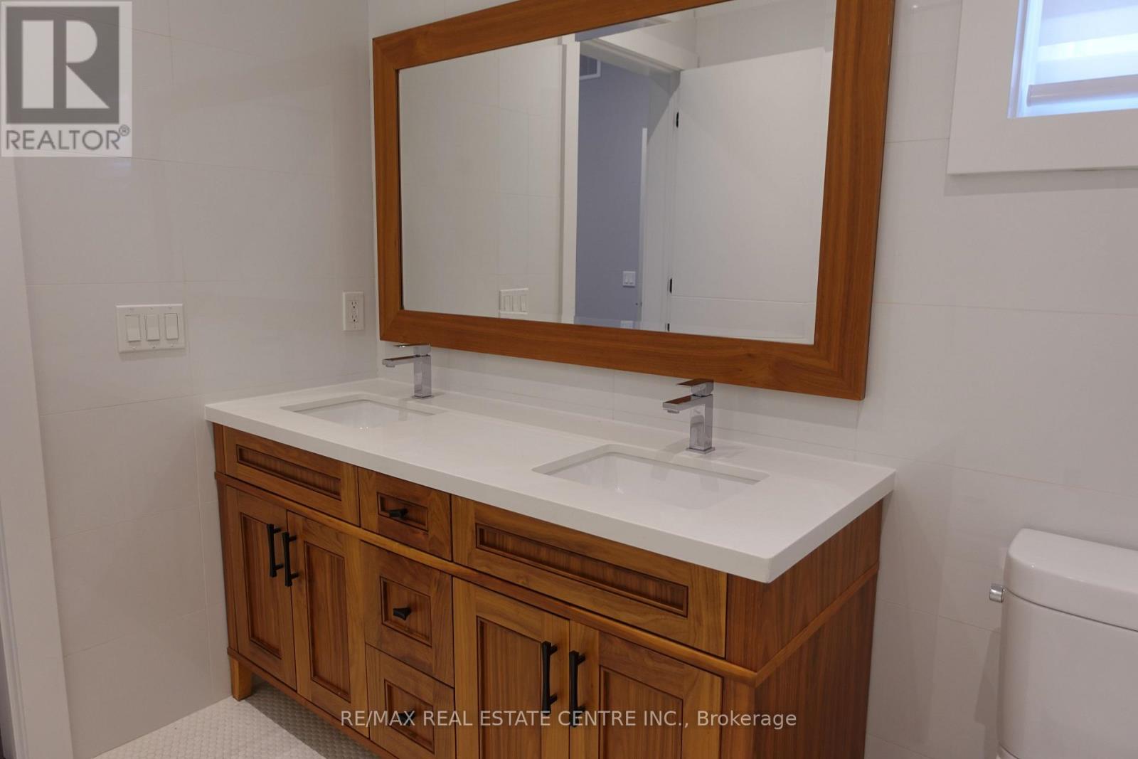 2140 Willard Avenue Property Photo 22