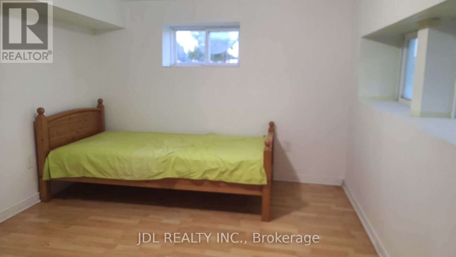 2411 Canal Road Property Photo 15