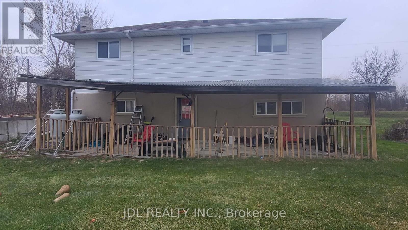 2411 Canal Road Property Photo 17