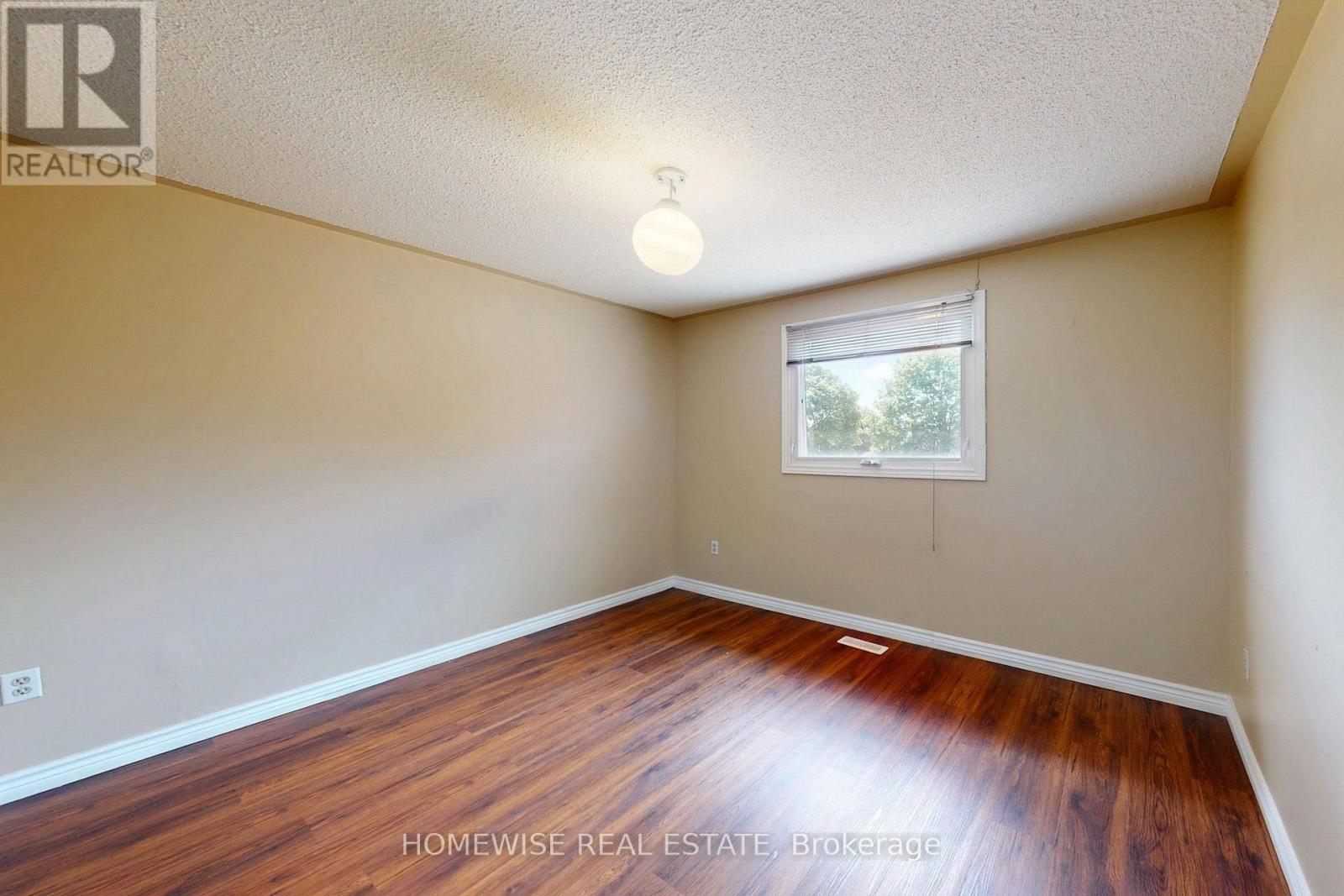 Main - 11 Briarcliffe Crescent Property Photo 29