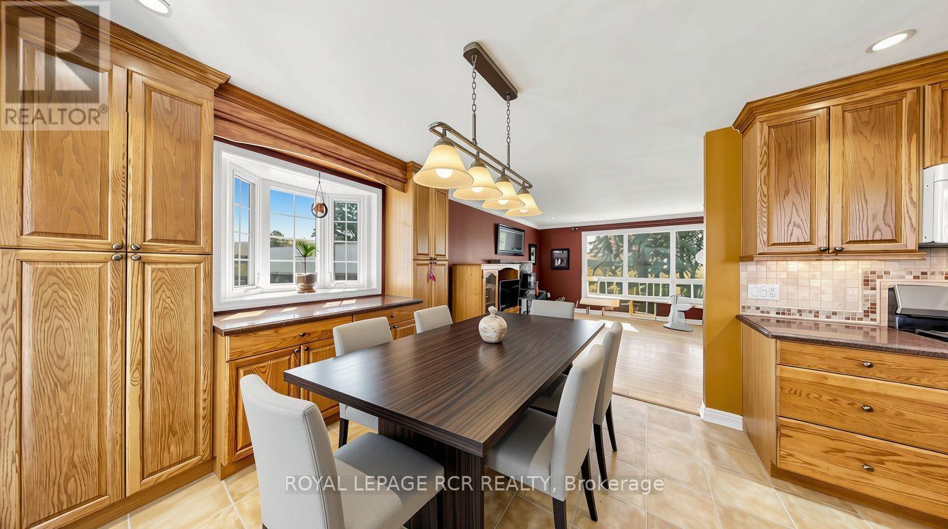 4244 4th Line Property Photo 19