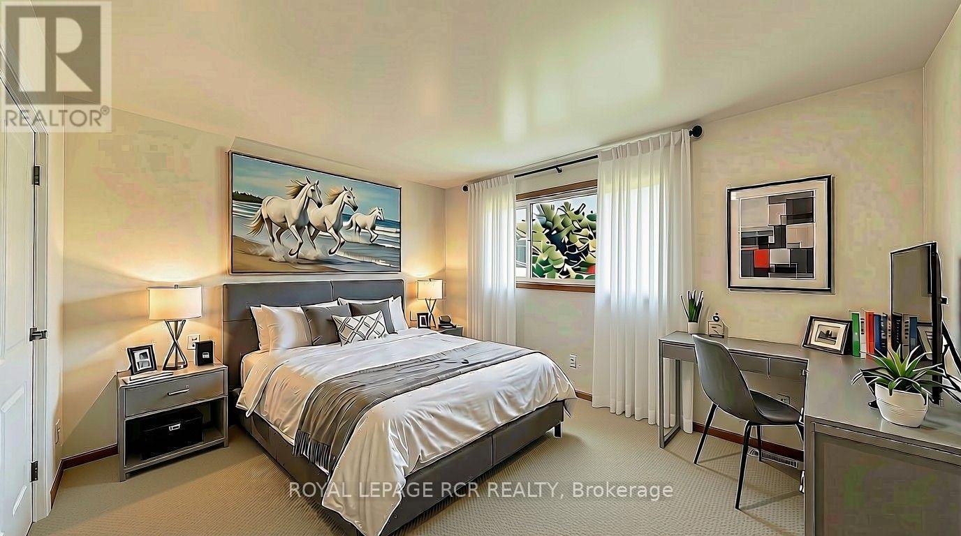 4244 4th Line Property Photo 33