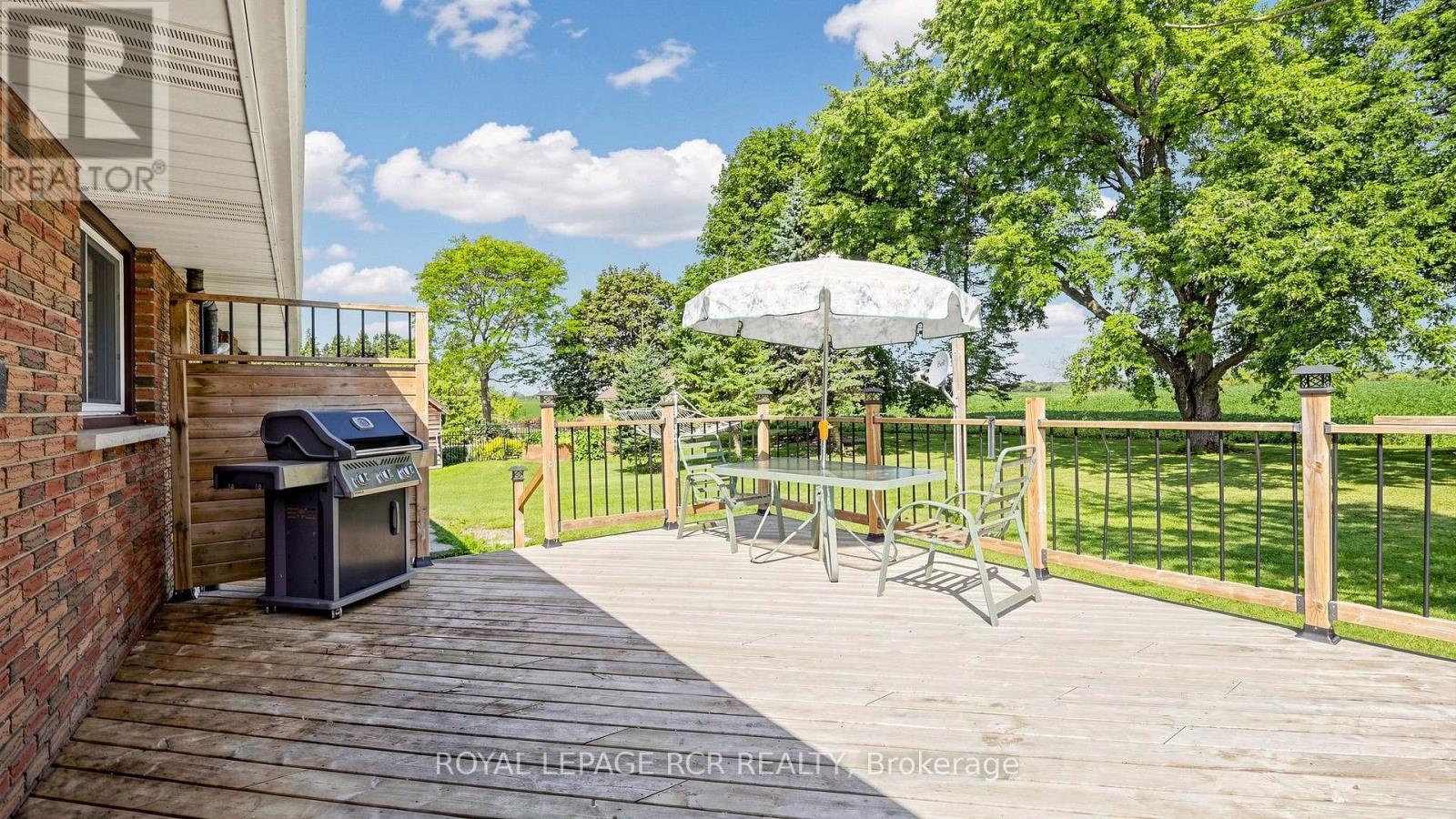 4244 4th Line Property Photo 45