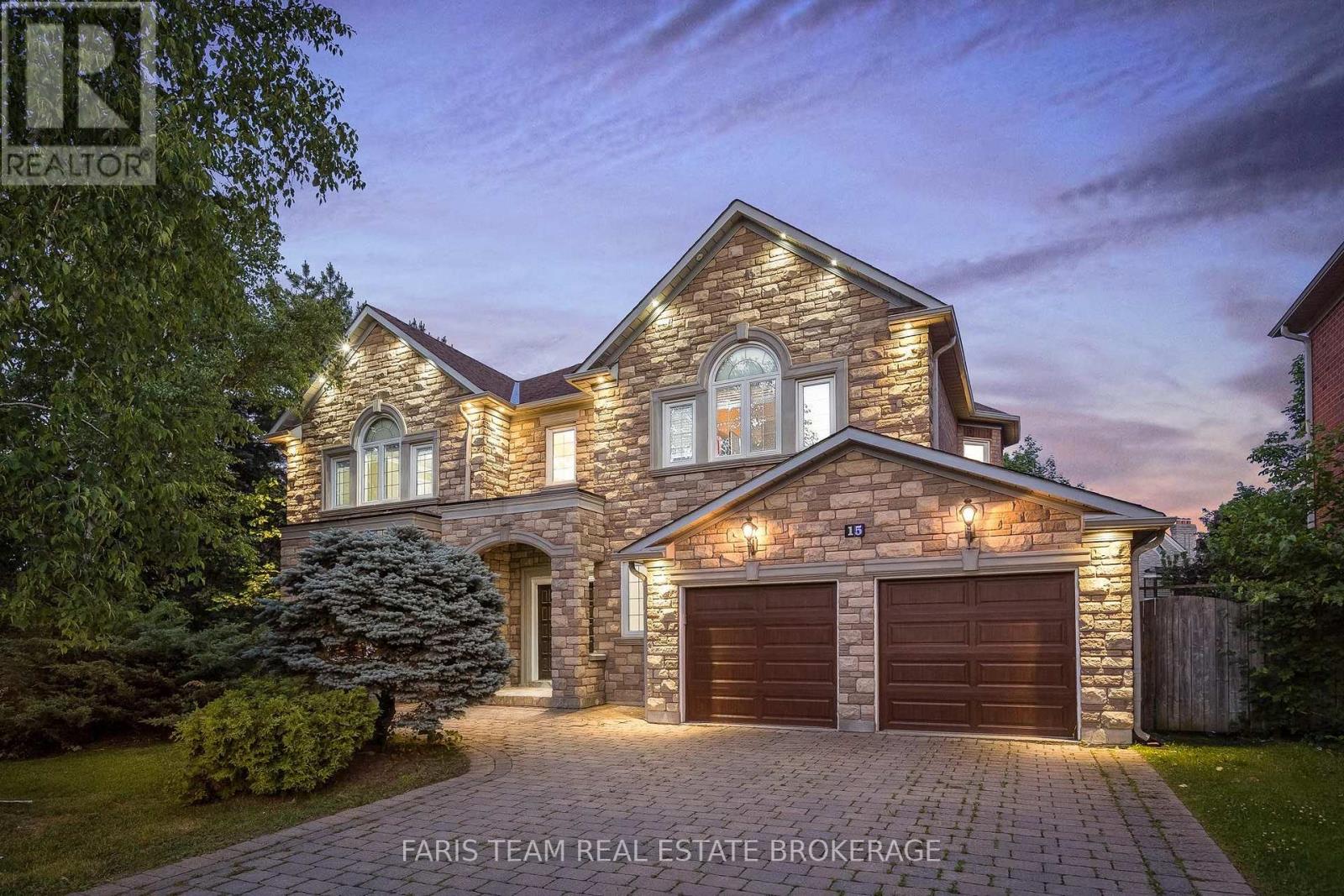 15 CLARENDON DRIVE
