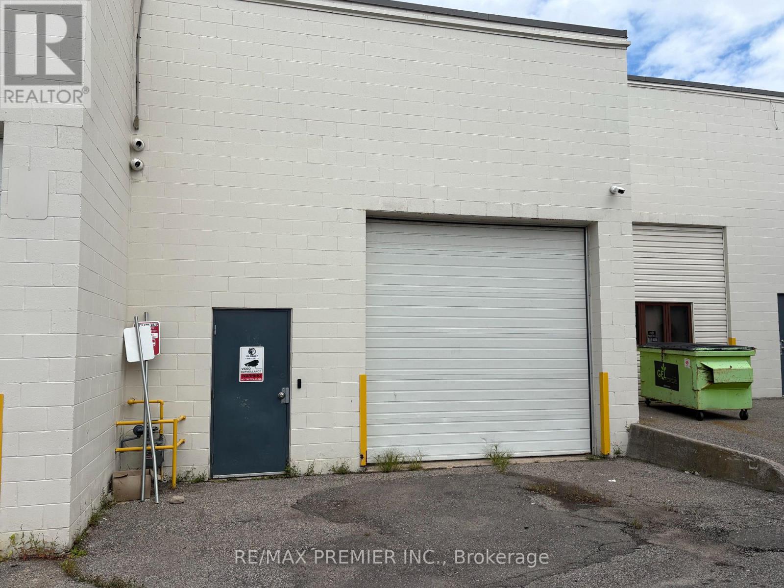 12 - 120 Woodstream Boulevard Property Photo 8