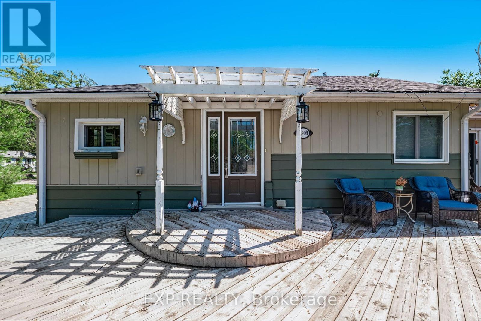 3909 Richview Road Property Photo 36
