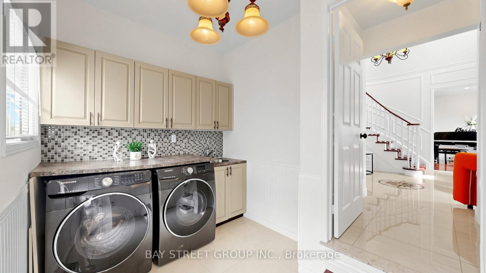 26 Kew Gardens Property Photo 13