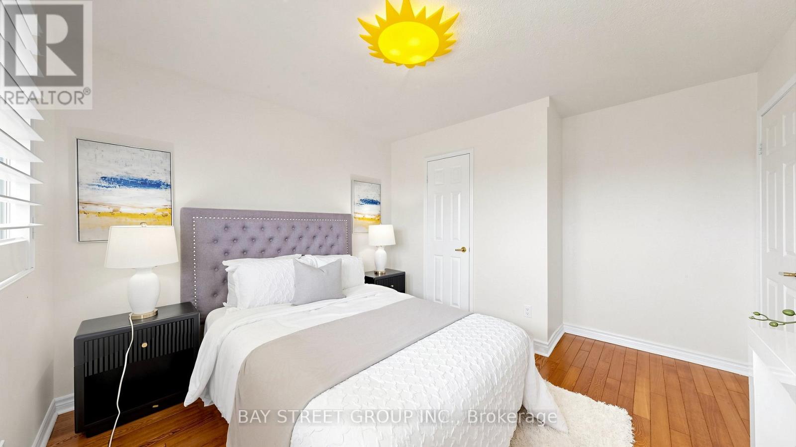26 Kew Gardens Property Photo 30