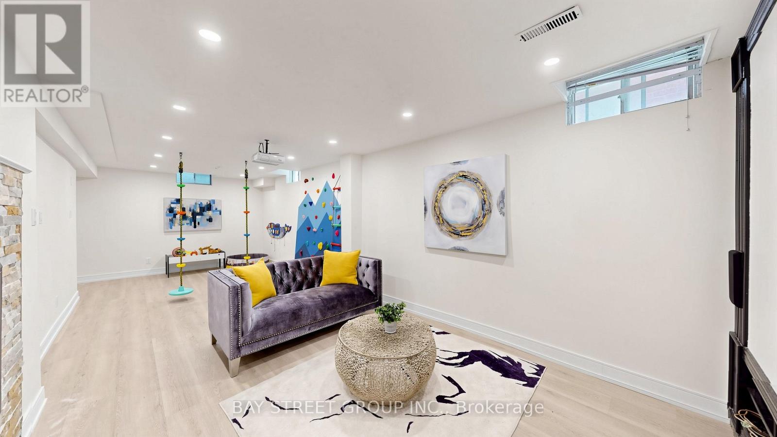 26 Kew Gardens Property Photo 39