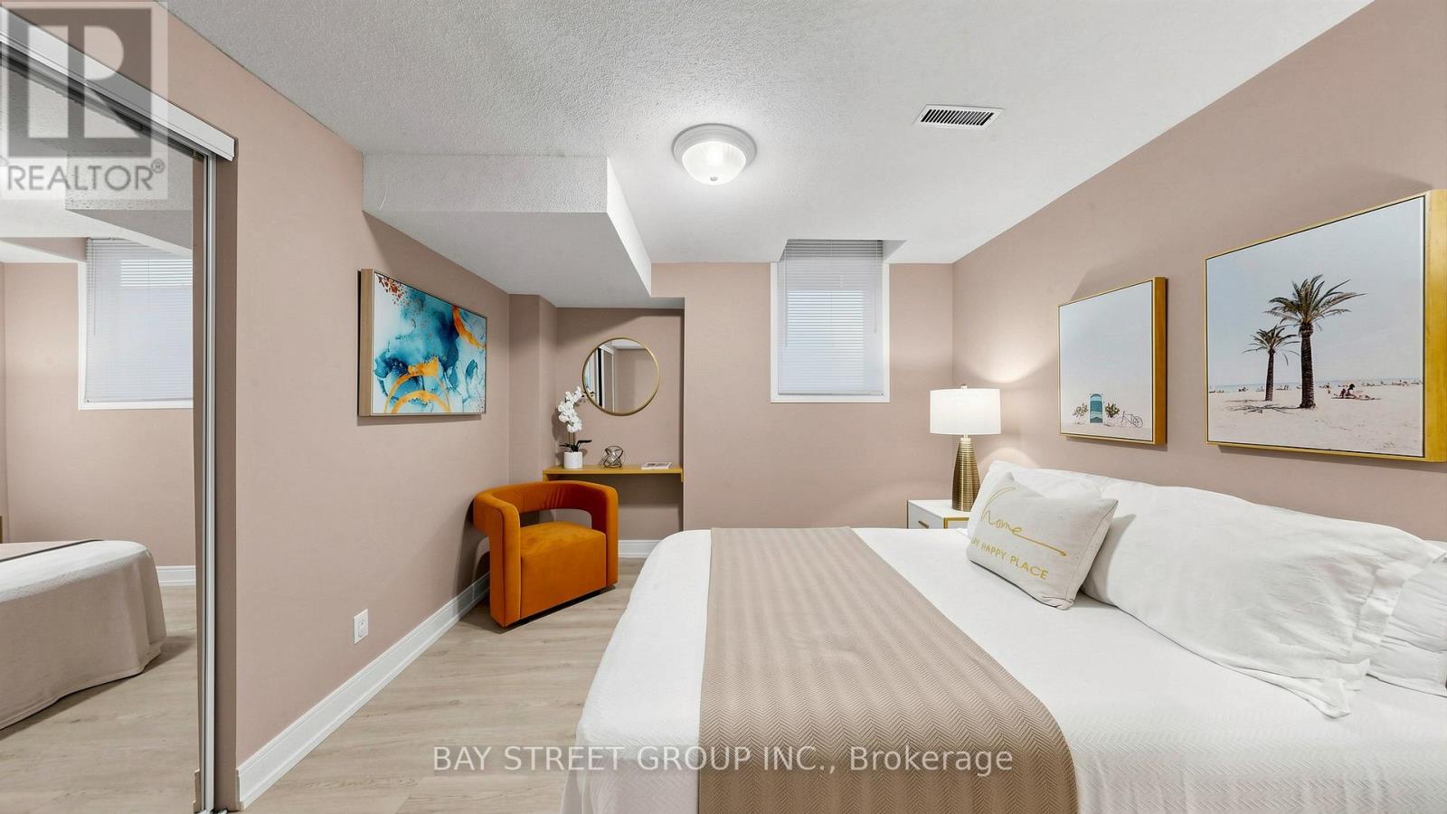 26 Kew Gardens Property Photo 41