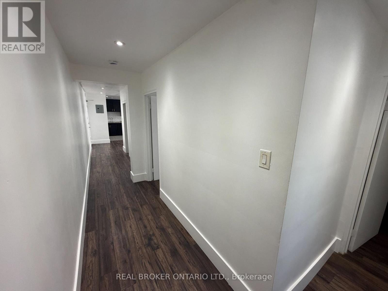105 - 50 Benson Avenue Property Photo 4