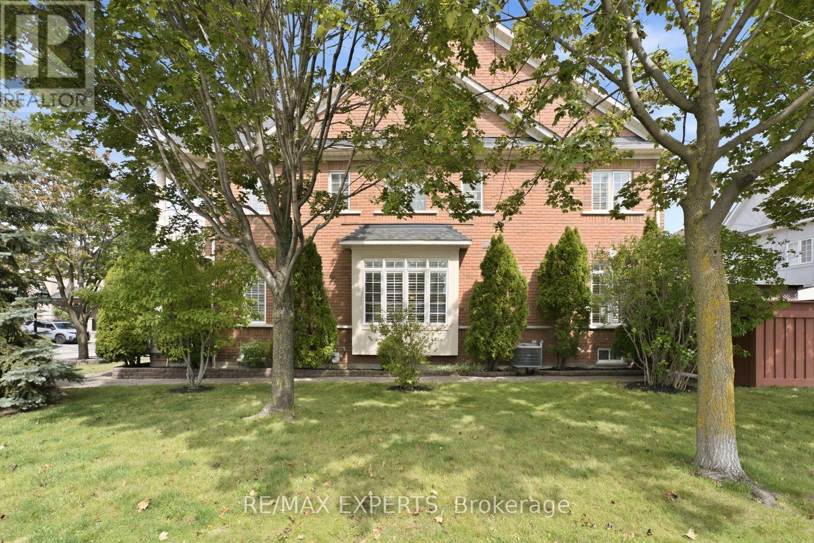 1 Cetona Avenue Property Photo 41