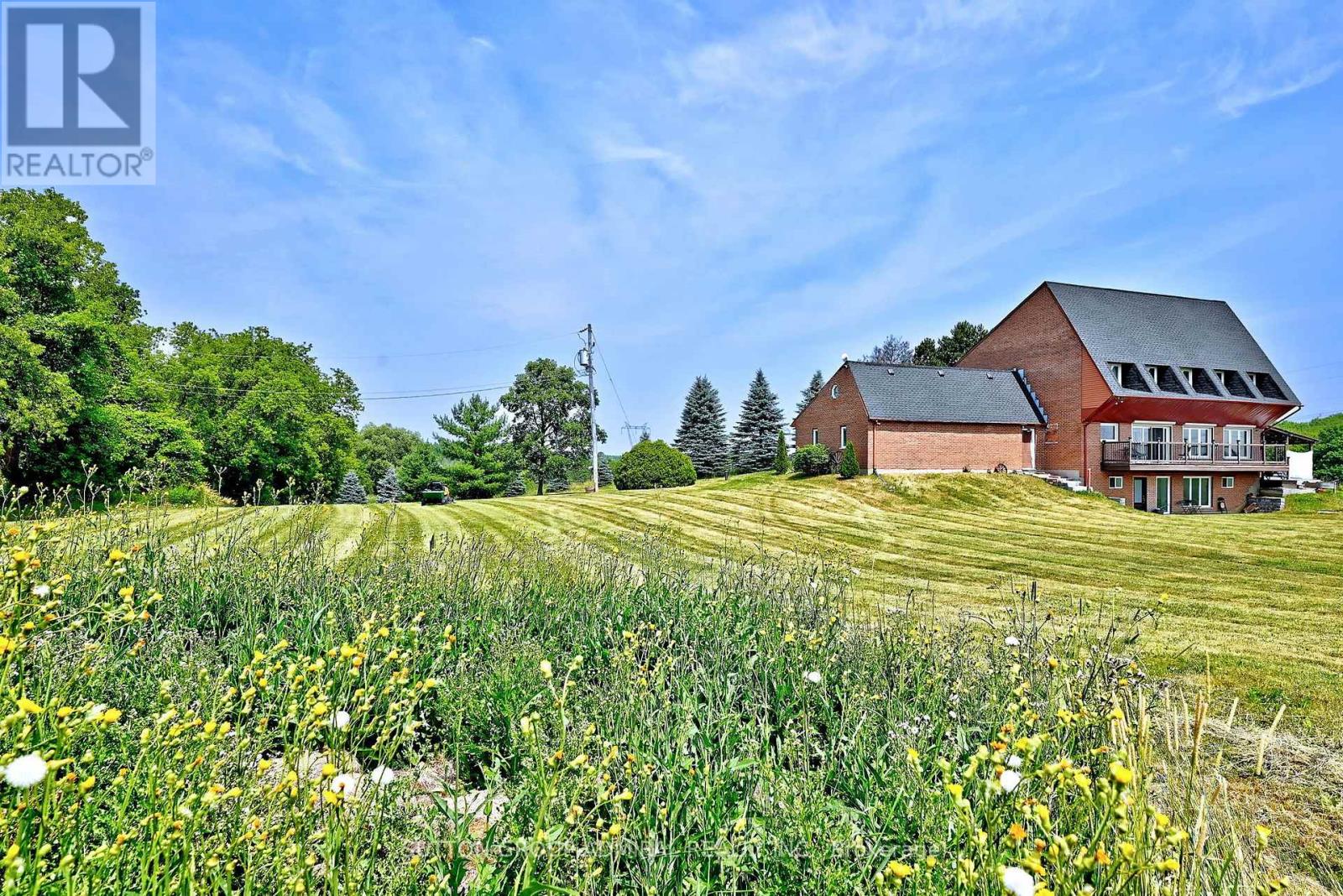 7205 19th Side Road Property Photo 42