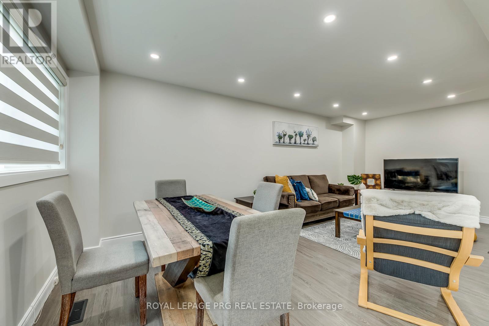 17 New Port Way Property Photo 9